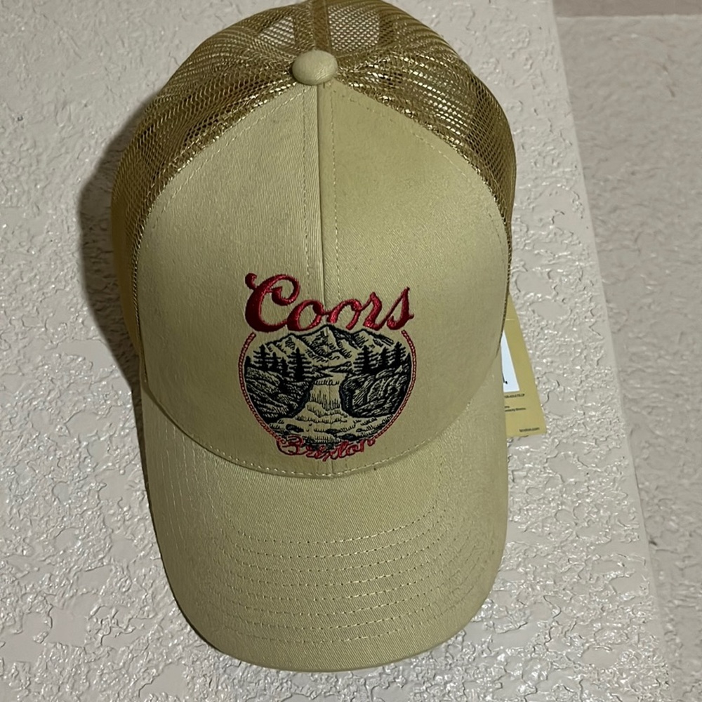 BraxtonXcoors trucker hat brand new